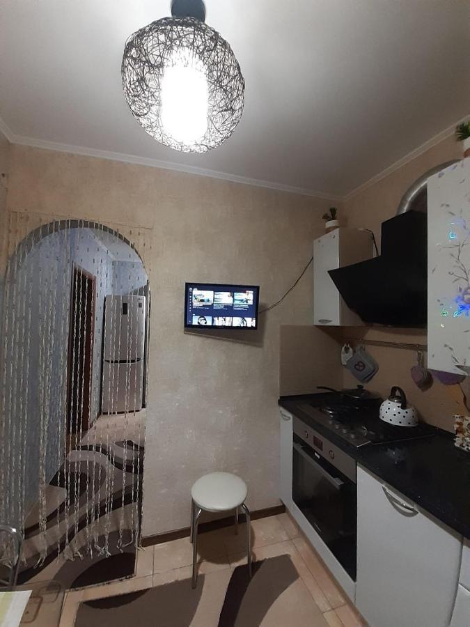 Ferienwohnung Двокімнатна Schepetiwka Exterior foto